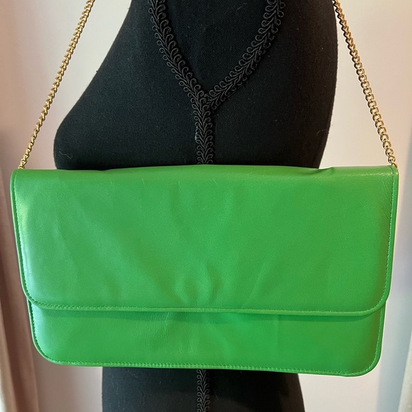 Suzette Handbags - Vintage Suzette Chain Shoulder Purse